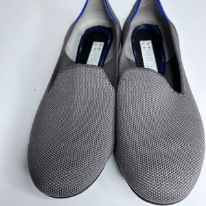 ROTHY’S WOMANS THE LOAFERS MOCHA  TOUPE FLAT SHOES WASHABLE BLUE TRIM